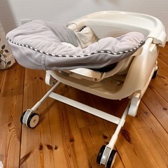 コンビ　バウンサー　ハイローチェアの画像