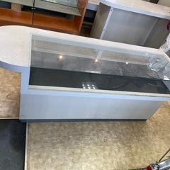 ガラスショーケースの画像