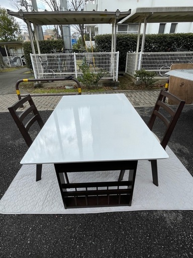 f●t■ニトリ・伸長式ダイニングテーブル＆回転式チェア3点セット(DTロピア2WH DBR/DCロピア2) ニトリ（NITORI） 伸長式ダイニングテーブル3点セット(DTロピア2WH LBR