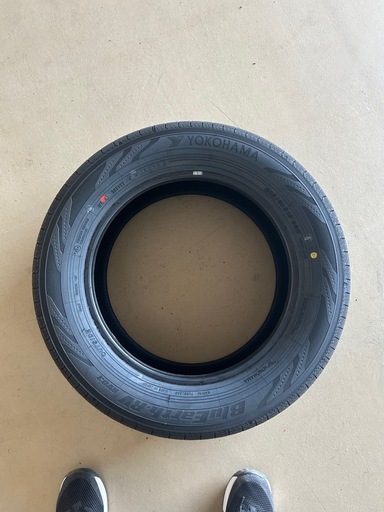 205/60R16 ヨコハマブルーアースRV03