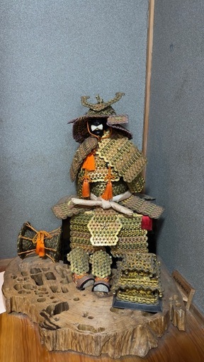 兜　鎧　置物