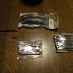 貴和製作所　バレッタ・イヤリング・ブローチパーツセット　断捨離中！の画像