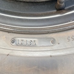 ハイエース　純正スチールホイールタイヤ　4本セット　の画像