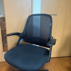 オフィスチェアの画像