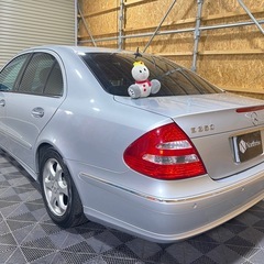 メルセデスベンツ　E350アバンギャルド　平成18年12.1万キロ　サンルーフ　黒革シート　車検令和9年8月の画像