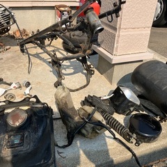 ホンダ モトコンポ ④  黄　一台分のパーツの画像