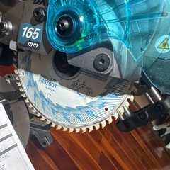 マキタ40V スライド丸鋸　LS009Gの画像