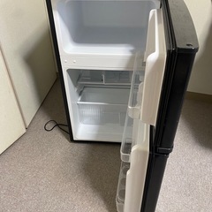 引き渡し予定者決定　冷蔵庫　　一人用　90lＬの画像