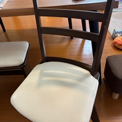 ダイニングチェアの画像