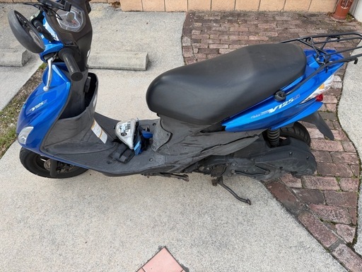アドレスV125S 事故車 不動 部品取り レストアベース 書類あり