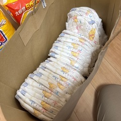 グーン（紙オムツ）、Lサイズ、2袋（未開封）➕57枚（開封済み）の画像