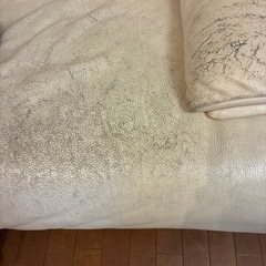 インカントソファ　本革　座面ダメージありの画像