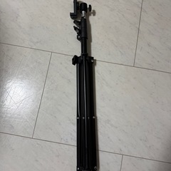スマホスタンド　　三脚の画像