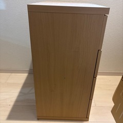 木製チェストの画像