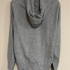 【美品】ユニクロ　エアリズムパーカーの画像