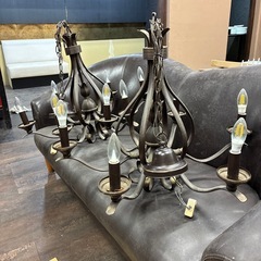 シャンデリア2つの画像