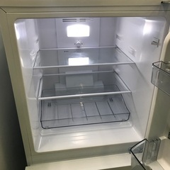 ジャングルジャングル貝塚店　冷蔵庫　ツインバード　2023年製　白　ホワイト　2ドア　右開き　121L  間冷式　ファン式　ガラスドア　コンパクト　中古　貝塚市　二色浜の画像