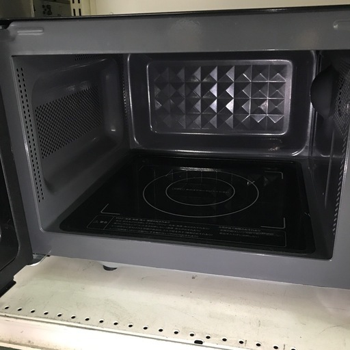ジャングルジャングル貝塚店　電子レンジ　siroca 2022年製　黒　ブラック　フラットタイプ　50／60Hz ヘルツフリー　横開き