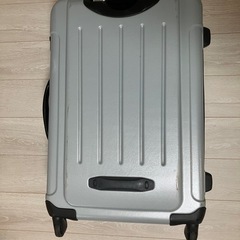 【お車の方歓迎】キャリーケース1点の画像