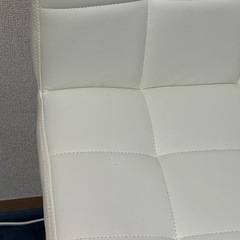 カウンターチェアの画像