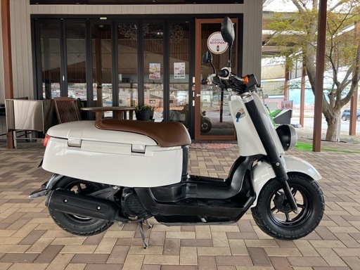 50cc 原付　YAMAHA VOX FI車　外装オールペイント　パールホワイト　シート表皮張り替え バッテリー新品　実働　動画有り　高燃費