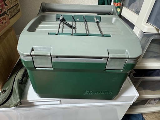 スタンレー　クーラーボックス　15L