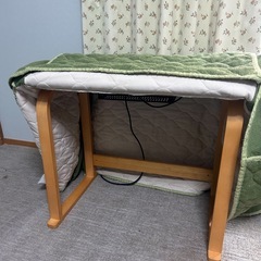 夏はテーブル、冬はこたつリクライニングチェア付きの画像