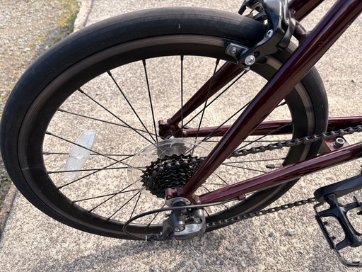 【直接取引き】TERN ターン　SURGEサージュ　ミニベロロード2022モデル室内保管