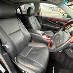 LEXUS LSハイブリッド600h 4WDUIパッケージの画像