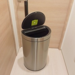 【コストコ】センサー式自動ゴミ箱 47L（インナーボックス付）動作確認済の画像