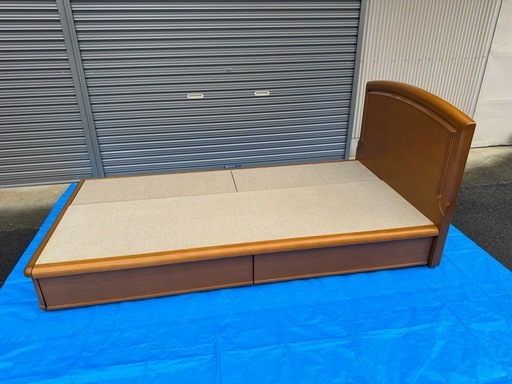 木製ベッド中古品
