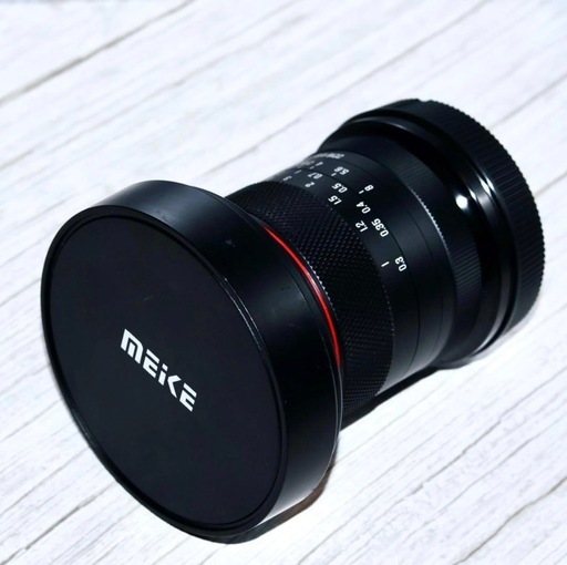 MEIKE 10mm F2 Canon RF用レンズ