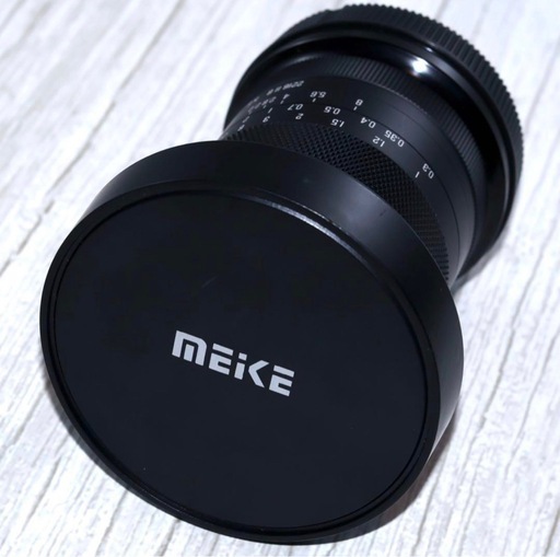 MEIKE 10mm F2 Canon RF用レンズ