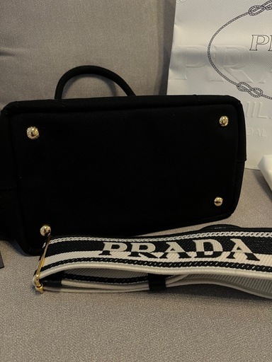 PRADA ハンドバック 