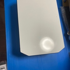 早い者勝ち　美品机の画像