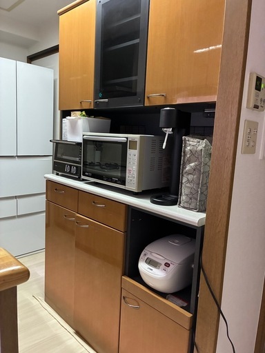 美品】オーダーメイド食器棚｜家電収納◎スライド棚付き (けーすけ 