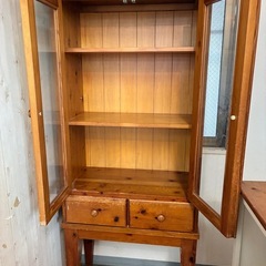 ディスプレイキャビネット　ガラスキャビネット　おしゃれ収納の画像