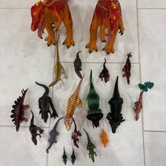 恐竜おもちゃの画像