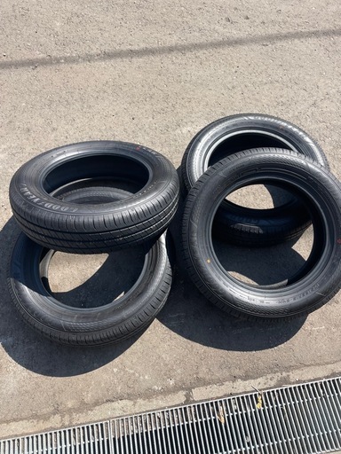 再投稿❗️175/65r15 バリ溝❗️