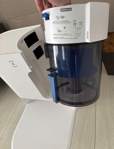 最新型 ロボット掃除機 ほぼ未使用！セール中