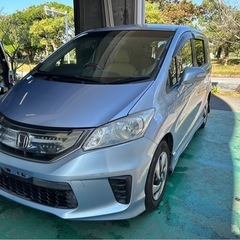 【整備約9万込】フリードハイブリッドの画像