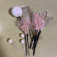 【美品】髪飾りピンク 花 パール入学式 ウエディングの画像