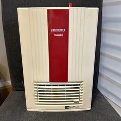 小型ファンヒーターの画像