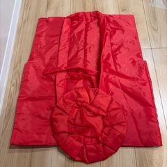 ②赤いちゃんちゃんこ＋帽子の画像