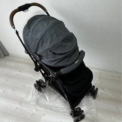 アップリカ ラクーナクッションフリー ベビーカーの画像