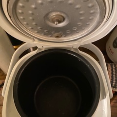 【500円】小型多機能炊飯器 STELLA kitchen VS-KE02W (2合炊き) 船橋駅手渡しの画像