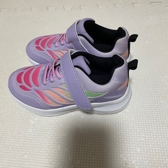 子供用スニーカー 19cm   
の画像