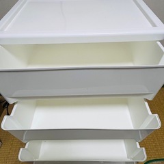 4段 プラスチック チェスト　ホワイトの画像