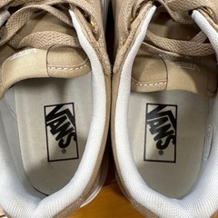 VANS 軽量スニーカー vans offthewall taupe 25㎝の画像