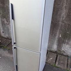 2010年式 256L 三菱 冷蔵庫 MR-H26R-Sの画像